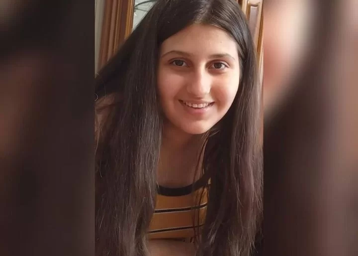 Sumqayıtda avtomobil qızı küçədə vurub öldürdü