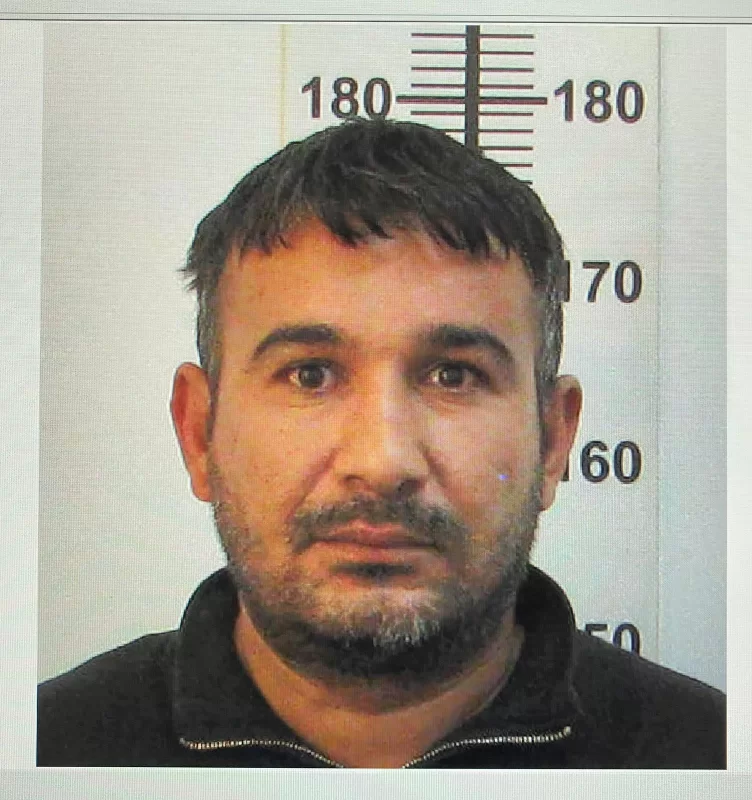 Balakəndə ŞOK DƏLƏDUZLUQ: qadınları şantaj edən "vəkil" tutuldu - VİDEO