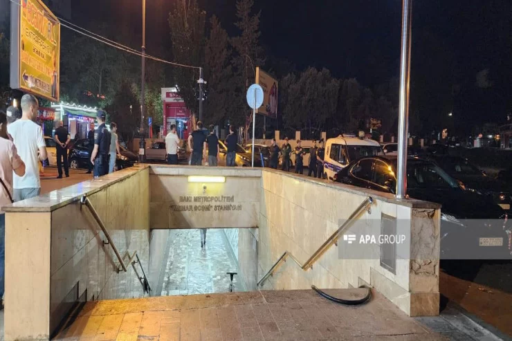 Bakıda metronun yanında DAVA:  gənc oğlan 17 bıçaq zərbəsi ilə  öldürüldü
