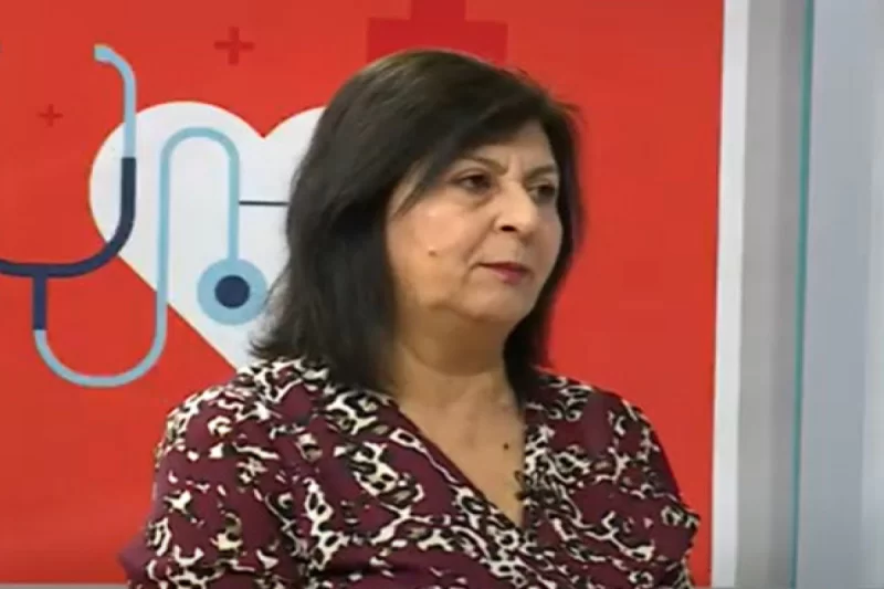 Tanınmış həkimi maşın vurdu - FOTO