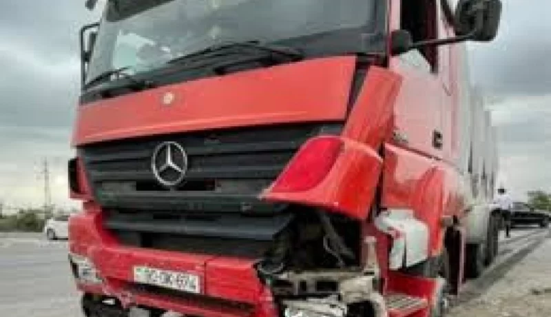 Bakıda ağır yol qəzası baş verdi - Ölən var