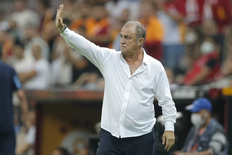Fatih Terim "Neftçi" klubuna baş məşqçi olaraq gəlir