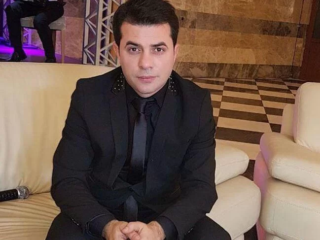 Məşhur müğənni toya getdiyi qadın ifaçılarla eşq yaşayıbmış - Biabırçılıq İFŞA OLDU