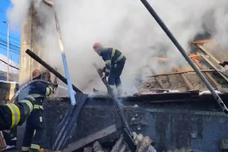 Azərbaycanda evdə PARTLAYIŞ - Yaralanan var