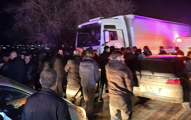 Azərbaycanlı yeniyetmələrin ölümünə görə qarşıdurma yarandı - Video