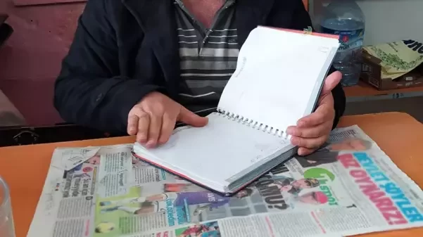 Məşhur aktyor və arvadı qapı-qapı gəzib borc ödəyirlər - FOTO