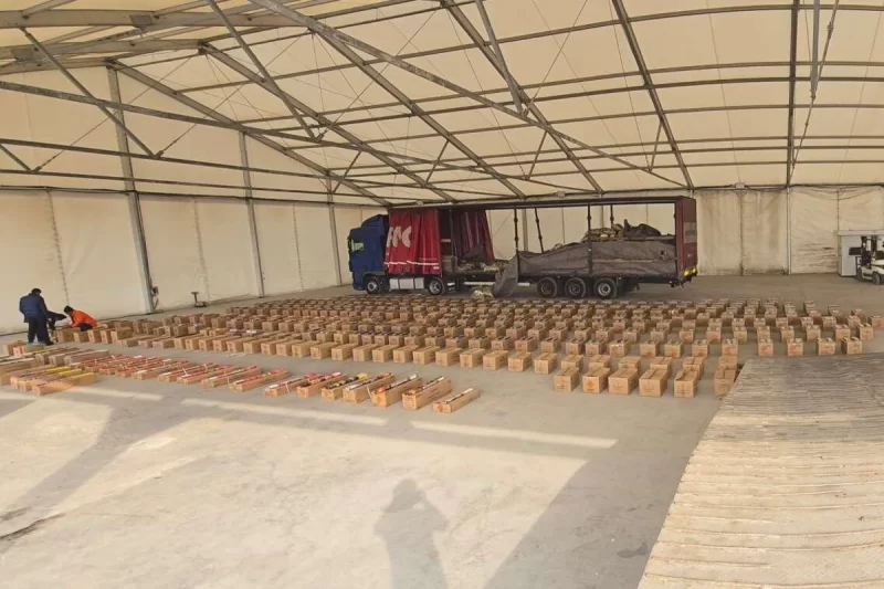 Gürcüstandan gətirilən kartofun içindən görün nə çıxdı