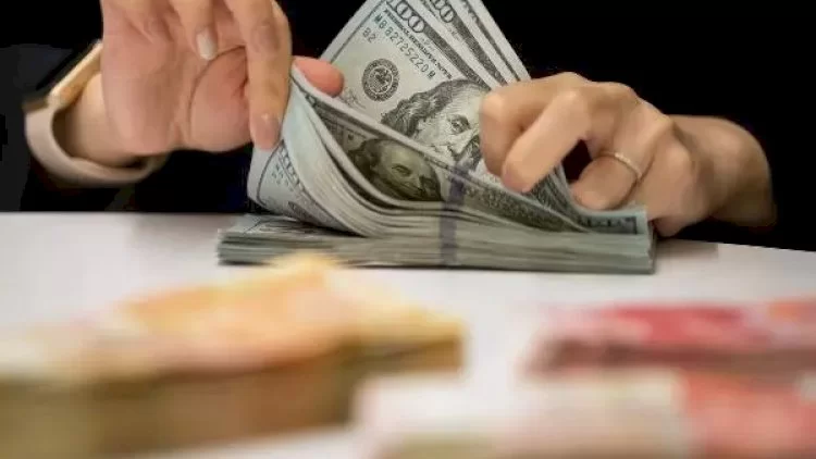 Dollar yığanlara BƏD XƏBƏR - Sonu gəlir