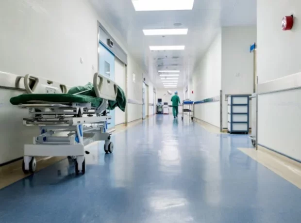 Məşhur müğənni xəstəxanaya yerləşdirildi – VƏZİYYƏTİ AĞIRDI