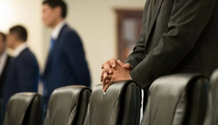 Sabiq nazirin və sabiq icra başçısının övladlarına vəzifə verildi - SİYAHI