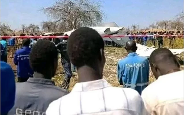 Dəhşətli təyyarə qəzası: 18 nəfər öldü - Bu ölkədə…