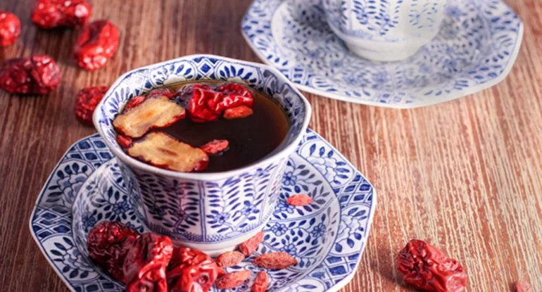 Hər səhər 1 stəkan içəndə qanı təmizləyir - Hicamaya ehtiyac qalmır