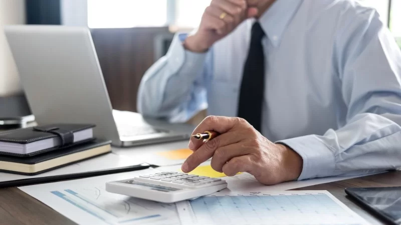 Bir neçə vəzifəli şəxs işdən çıxarılıb - RƏSMİ