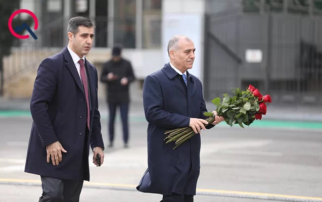 Rəsmilər “Ana harayı”nı ziyarət edir - Fotolar