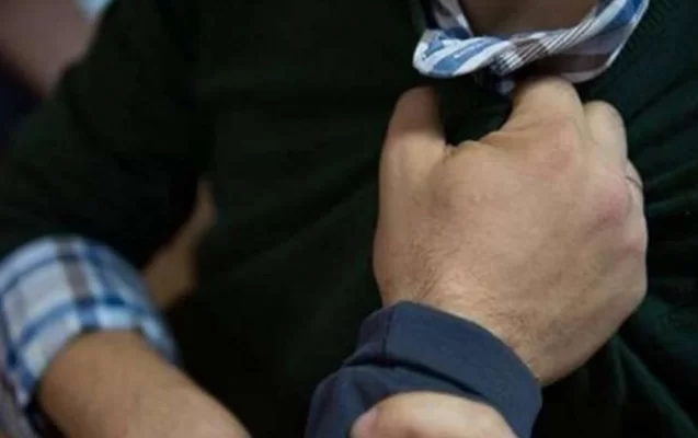 “Yelobank”ın filial müdiri müştərinin çənəsini sındırıb?