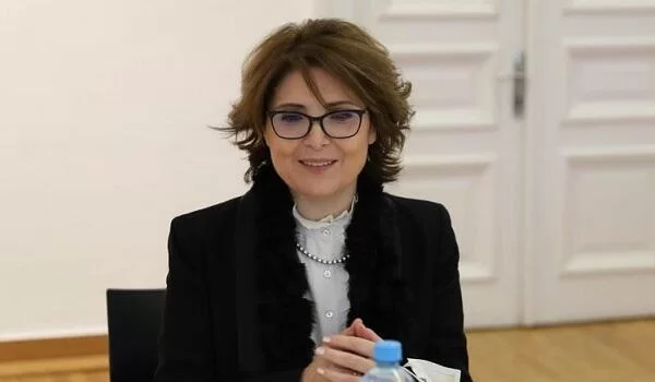 Tanınmış pianoçu nazir təyin edildi