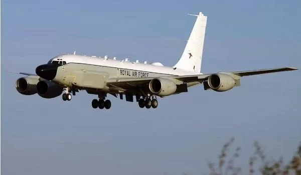 Çin İrana üç sirli təyyarə göndərdi - Sensasion iddia