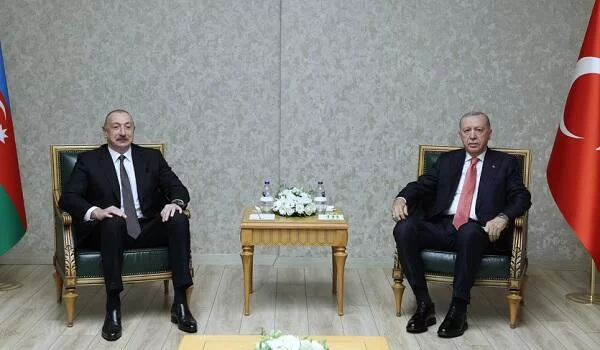 İlham Əliyevlə Ərdoğan görüşdü - Foto