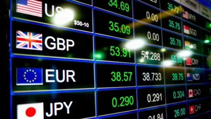 Dollarla bağlı GÖZLƏNİLMƏZ ADDIM – Manat UCUZLAŞACAQ?