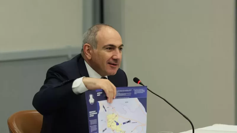 Paşinyan İstanbulda ermənilərə çağırış etdi: Hazır olun, Azərbaycan “Zəngəzur dəhlizi”ni açır