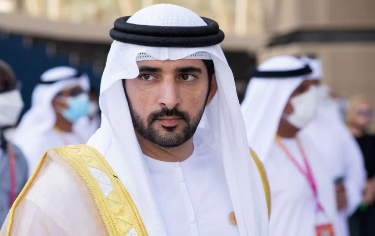 Restoranda olan bütün müştərilərin hesabını ödədi