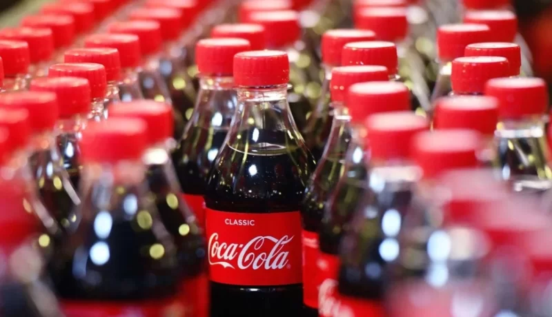 Trampın tələbi yerinə yetirildi: "Coca-Cola"nın tərkibi dəyişdi
