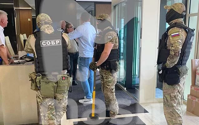 Rusiyada İsgəndər Xəlilovun oğlunun ofisinə basqın edildi - Foto