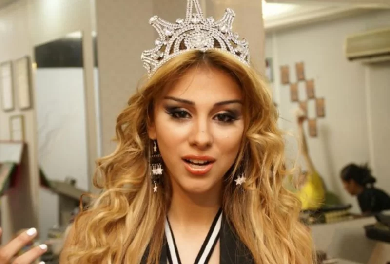 "Ətək geyindiyim üçün Lider TV-də maaşımı kəsmişdilər"