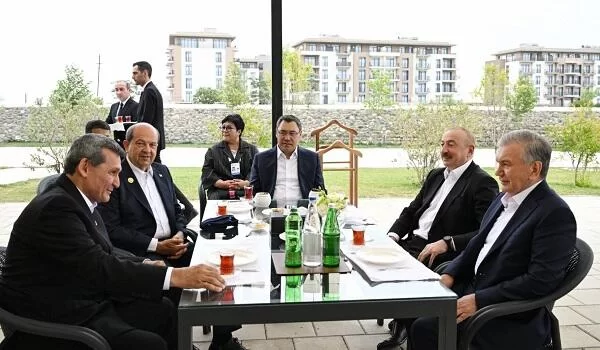 İlham Əliyev bu foto ilə tarix yazdı – 3 mesaj