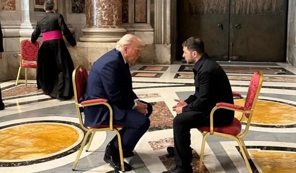 Tramp Zelenskiyə Moskvanı vurmağı təklif edib