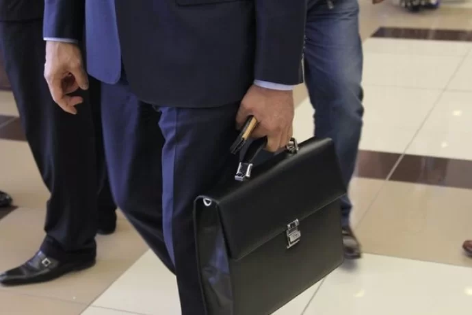 Azərbaycanda Vəzifəli şəxs HƏBS EDİLDİ