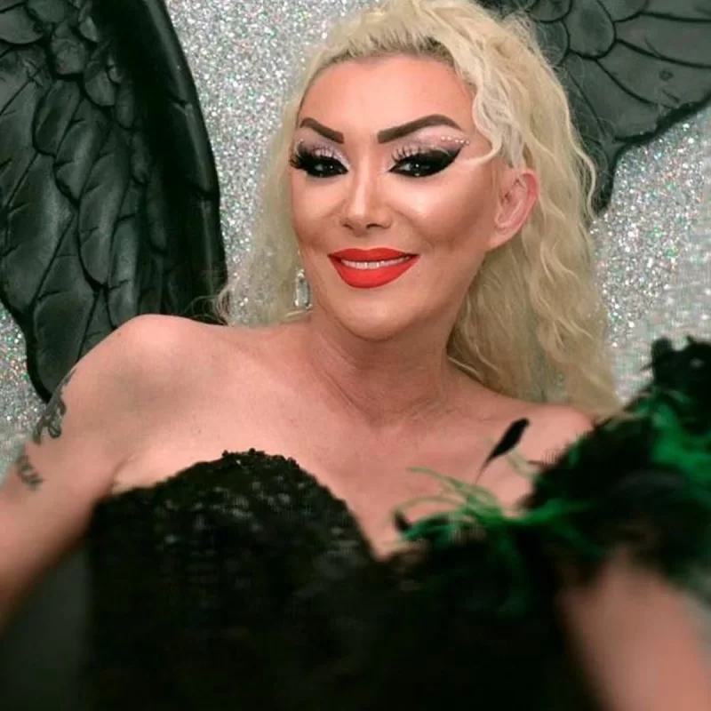 Məşhur müğənni faciəvi şəkildə öldü