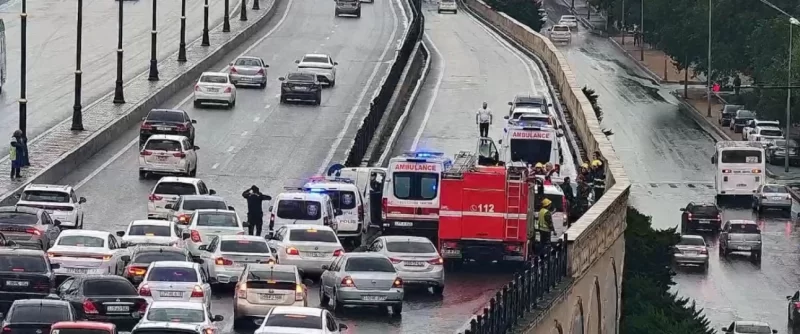 Bakıda AĞIR QƏZA: Sürücü öldü