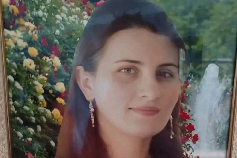 24 bıçaq zərbəsi ilə gəlinini öldürən şəxsə hökm oxundu