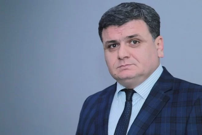 Ekspert danışdı: "Bəzi taksi sürücülərinə qarşı diqqətli olmaq lazımdır"