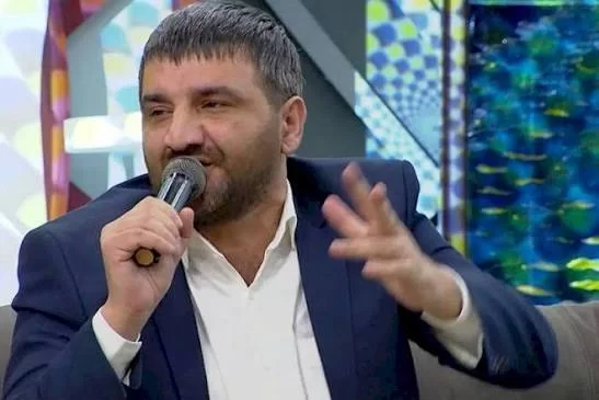 Rüfət Nasosnu əsəbiləşib Zaurun efirindən GETDİ - VİDEO