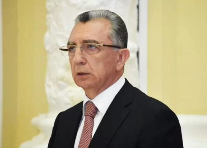 Bu məmur vəzifədən azad oluna bilər - Əzizovdan tapşırıq