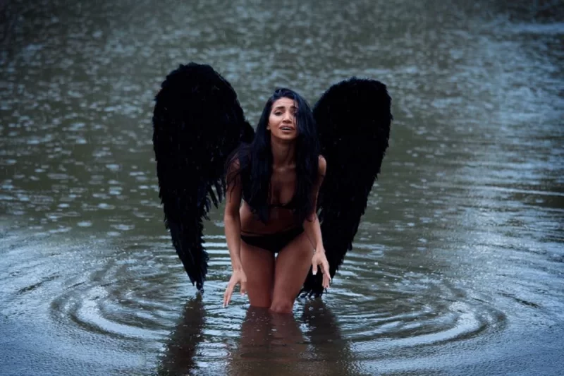 Azərbaycanlı model həyat yoldaşı ilə FOTOsunu paylaşıb