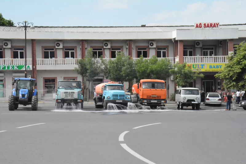 Şadlıq evində meyit tapılıb