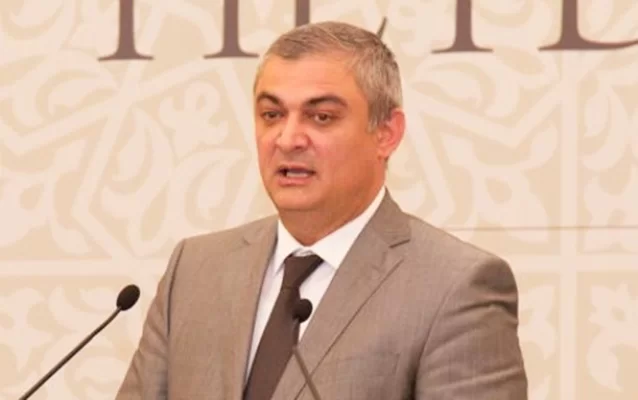 Sabiq sədr özünə qarşı olan 12 milyonluq yeyinti ittihamını qəbul etməyib