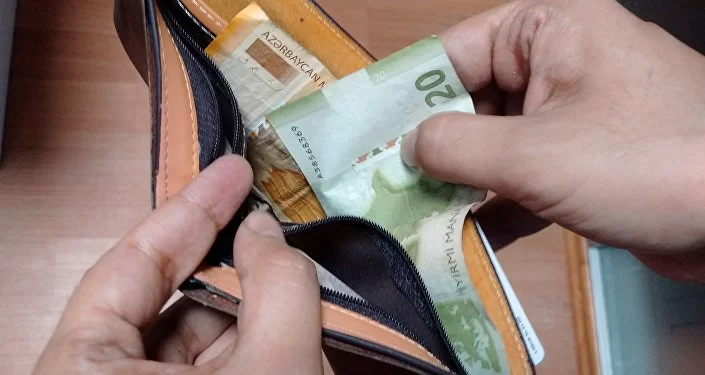 BÜDCƏNİN PENSİYA YÜKÜ ARTIR, GƏLİR İSƏ XƏRCİ ÖDƏMİR - Hökumət nə etməlidir?