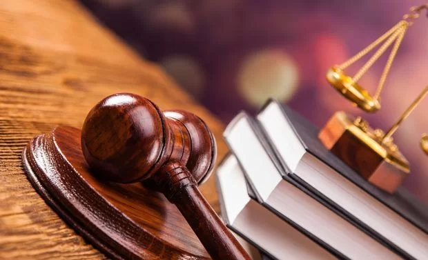 Direktor yenidən şikayət etdi - “50-dən çox adamı işdən çıxarıb...”