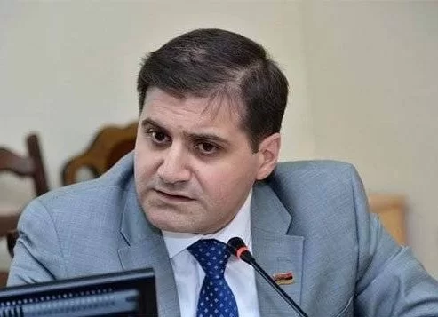 Putin Vətən müharibəsi zamanı İrəvandan nə tələb edib?