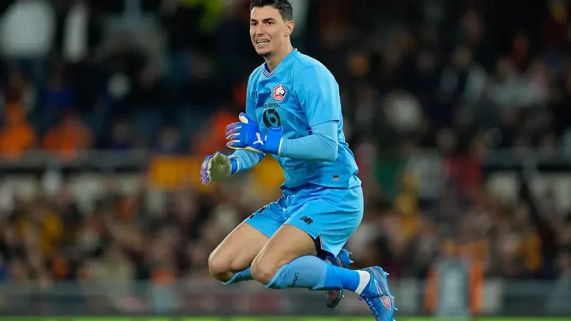 Türkiyəli qolkiper ardıcıl üç penalti qaytardı - Video