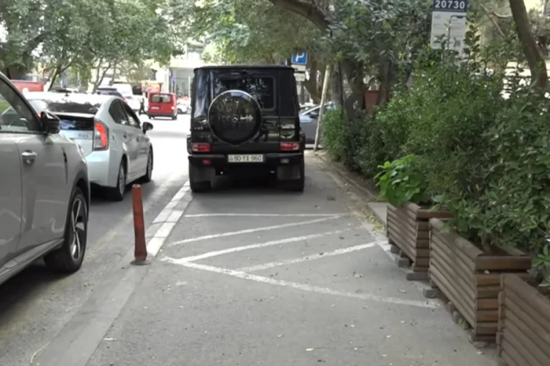 Bakıda restoranın "işğal etdiyi" səki TƏMİZLƏNİB