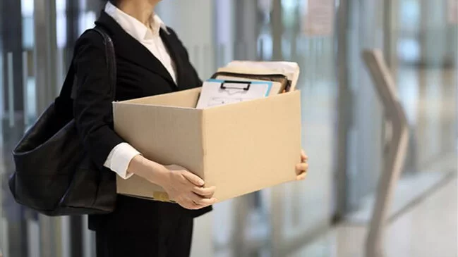 Qalmaqallı məktəb direktoru işdən azad edildi