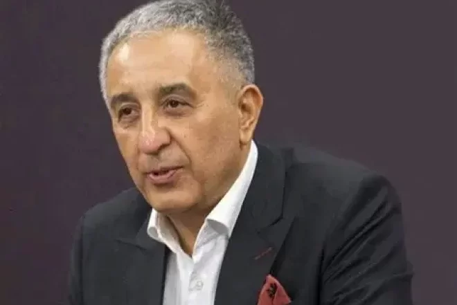 Əliyev Nəbioğlunu darmadağın etdi