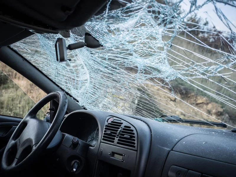 Gəncədə avtoqəza - Ölən və yaralananlar var