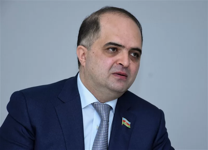 Məşhur kardioloqdan təsirli paylaşım - Möcüzə qız 20 ildən sonra geri döndü