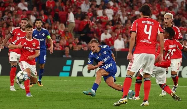 Qarabağ" "Çelsi" ilə matçda tarixi nəticəyə imza atdı